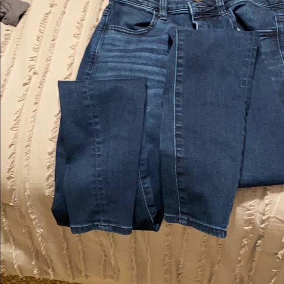 american eagle jeans - Picture 2 of 3